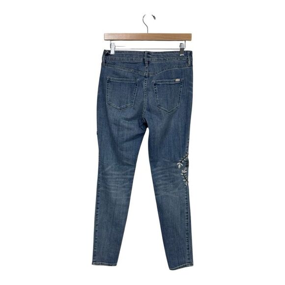 WHBM Mid-Rise Everyday Soft Denim Floral Embroidered Skinny Jeans size 4 - Picture 4 of 10